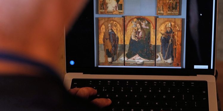 Messinu zdrcuje krádež děl Antonella da Messina